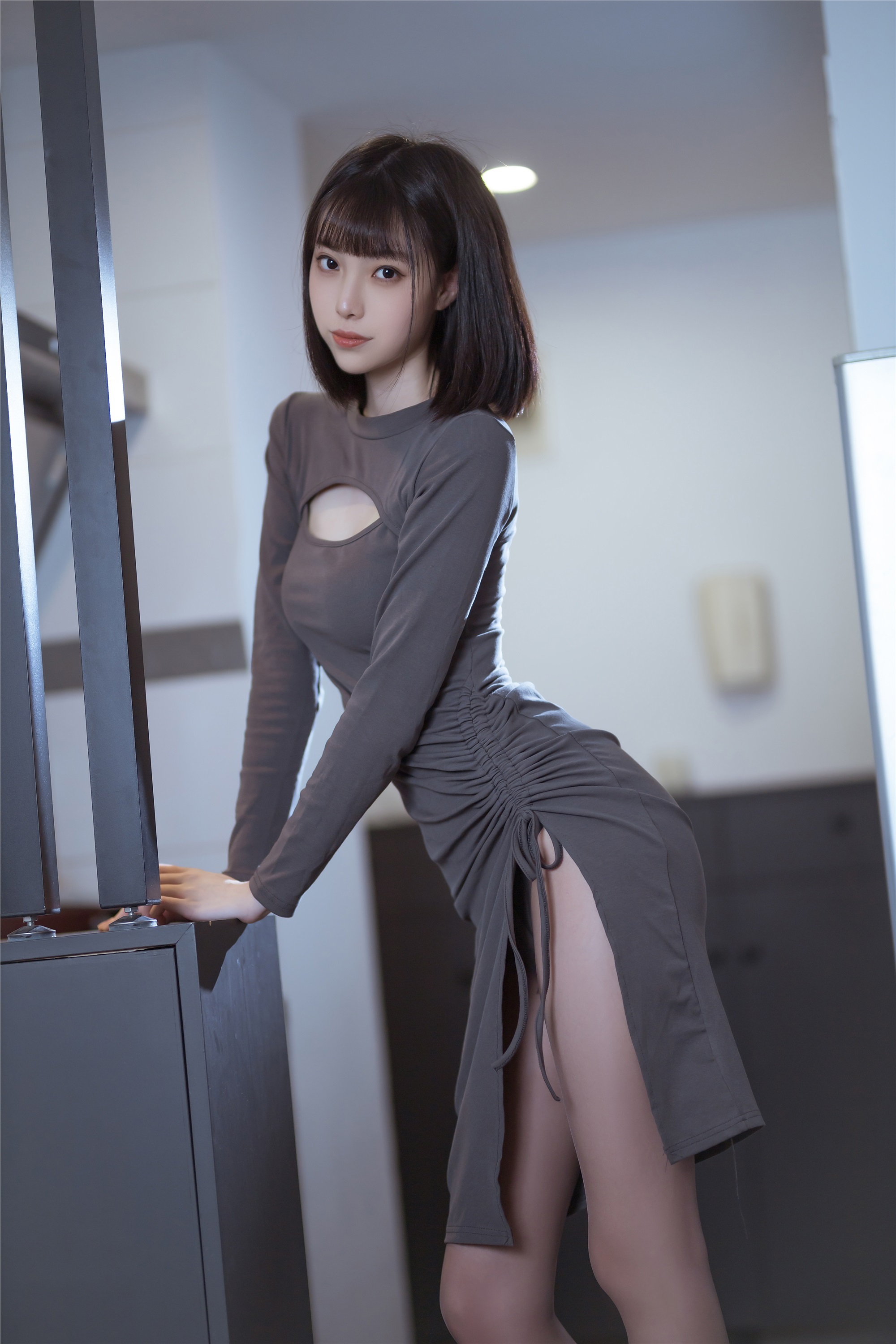 许岚LAN – NO.024 灰裙X灰丝姐姐